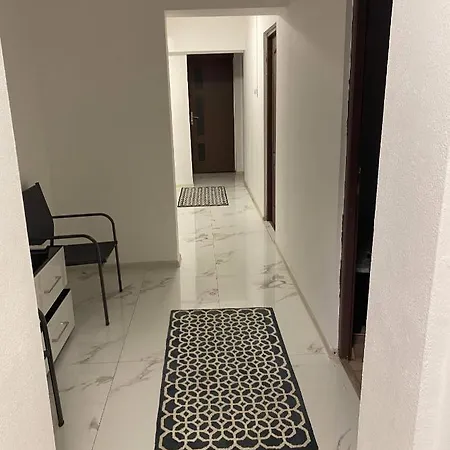 Apartment Lux